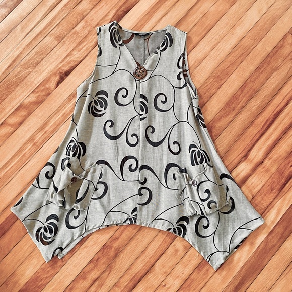 Kaktus Sleeveless Tunic Top Sharkbite Hem Pockets M - Picture 3 of 14